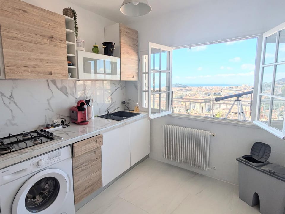 Nice view Apartment in Nice