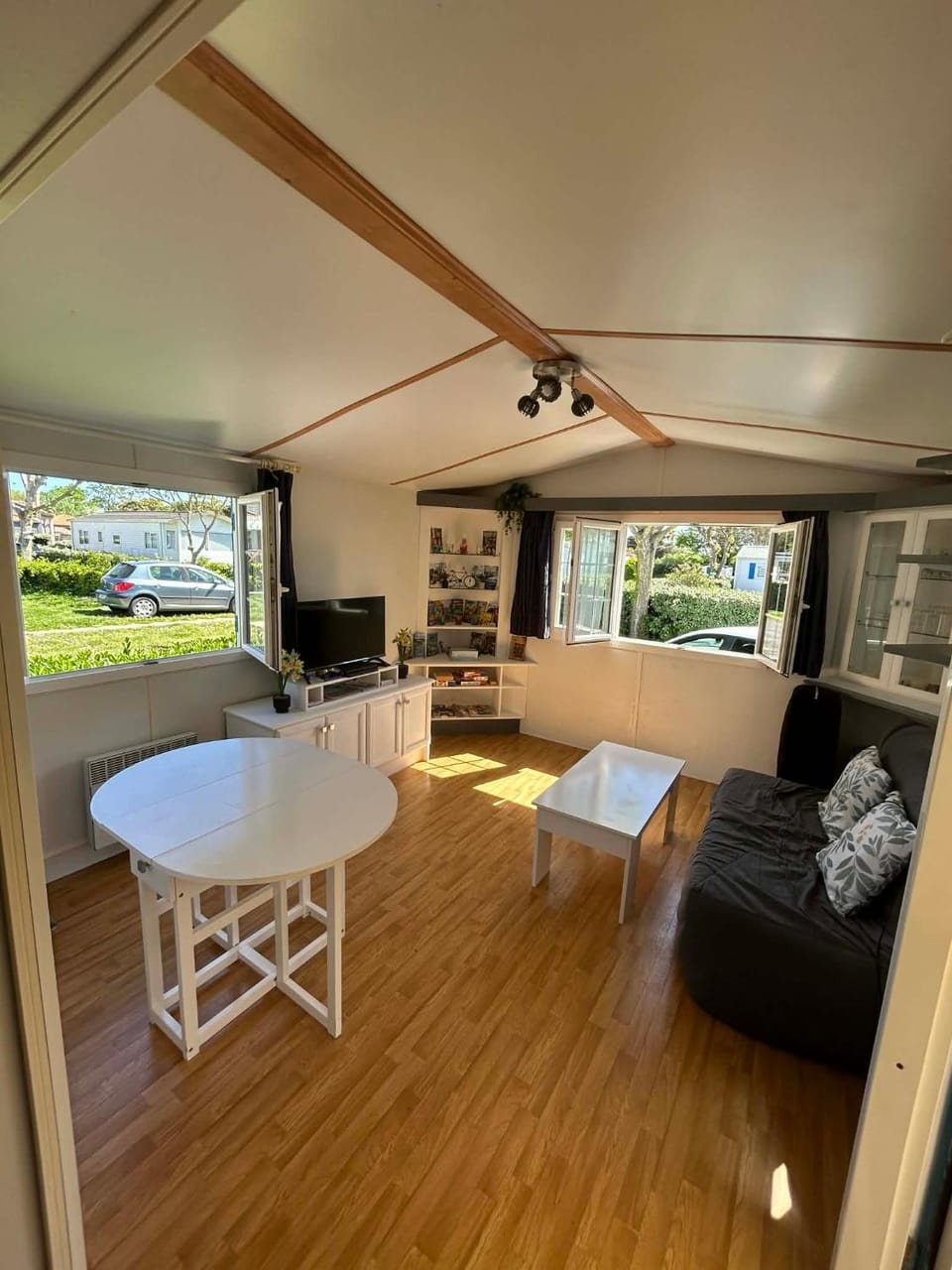 Mobil home 6 personnes Apartment in Saint-Gilles-Croix-de-Vie