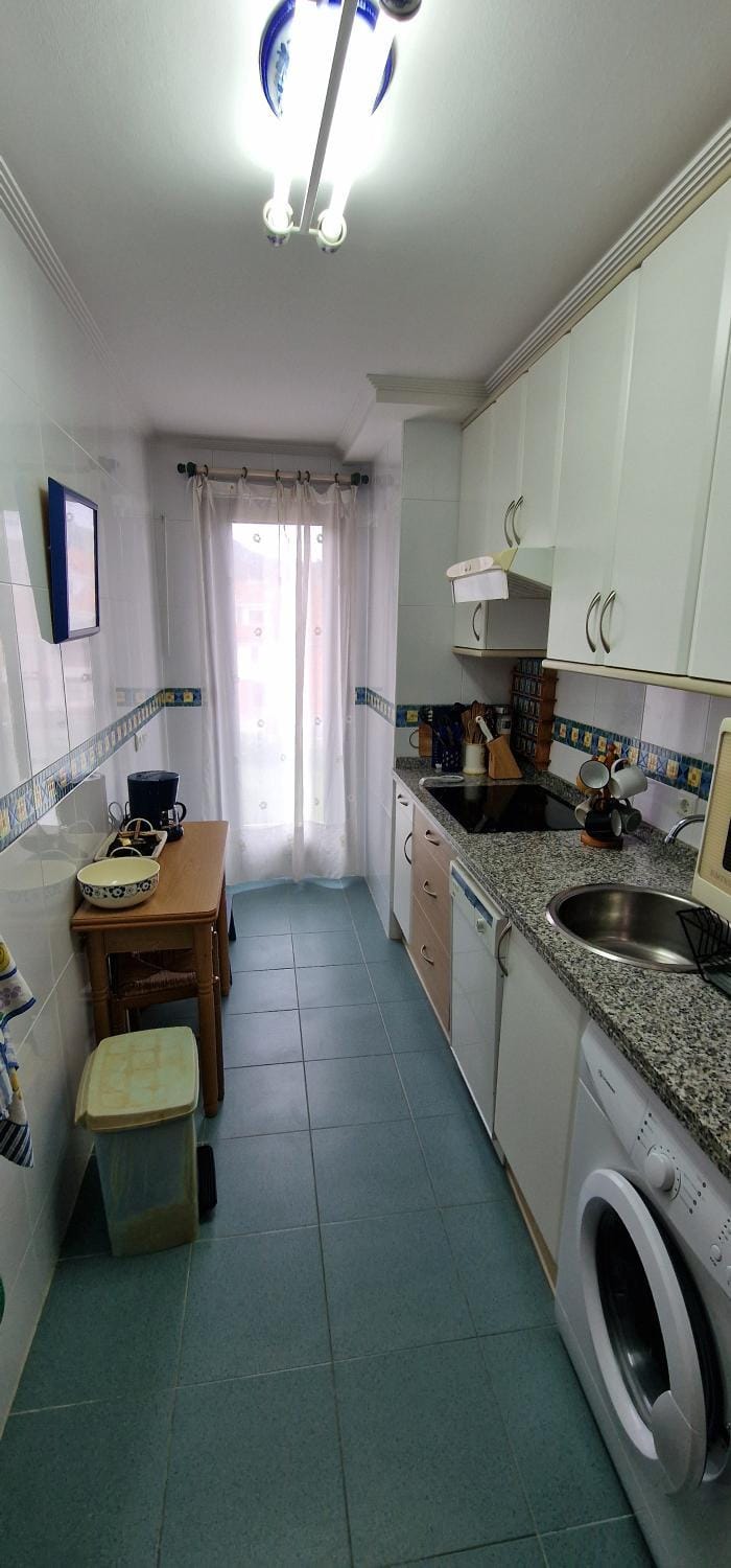 Kitchen or kitchenette, Dining area, dishwasher, pet friendly, stove, toaster, washing machine