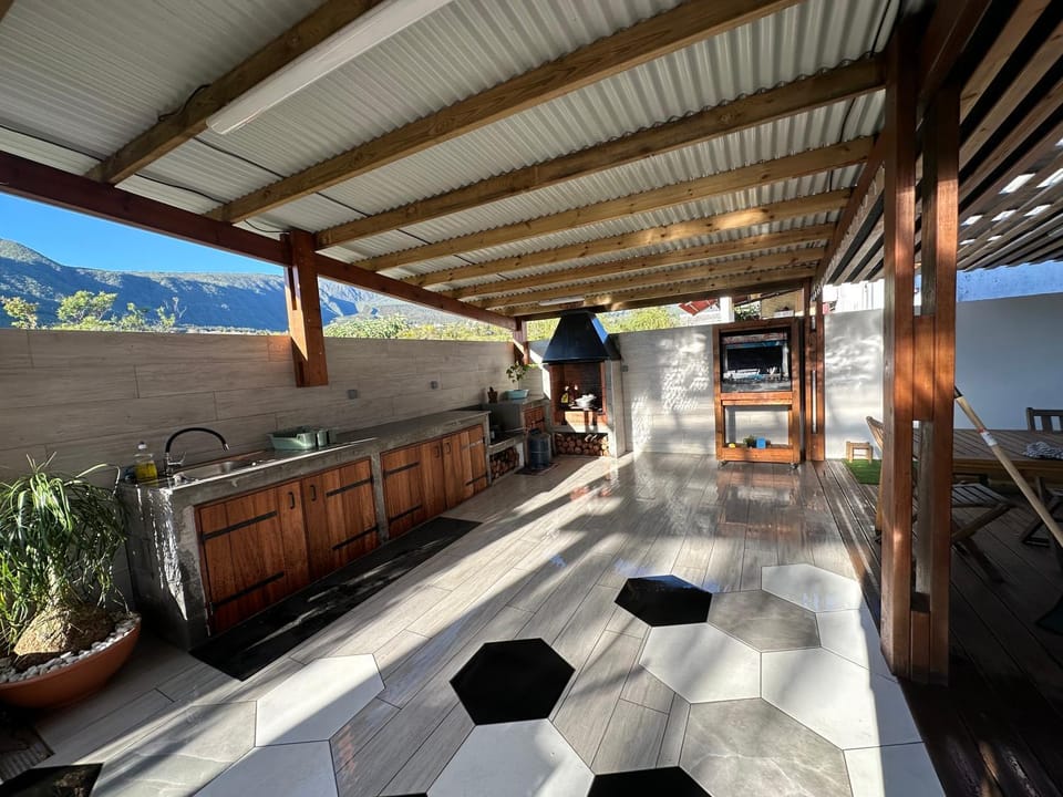 Day, Natural landscape, BBQ facilities, View (from property/room), Balcony/Terrace, Dining area