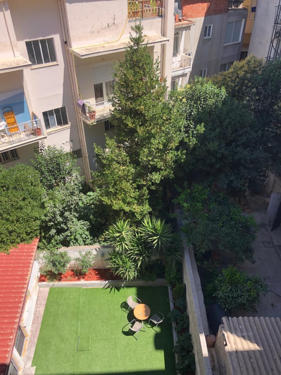 Property building, Day, Garden, Garden, Garden view