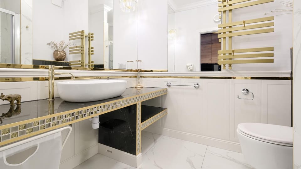 Toilet, Bathroom