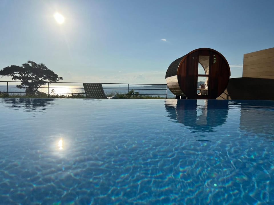 Day, Natural landscape, Pool view, Sea view, Swimming pool, sunbed
