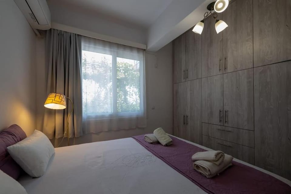 Sunset View Apartment in Messenia