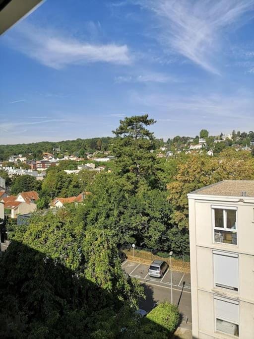 Appartement proche centre avec parking gratuit Apartment in Île-de-France