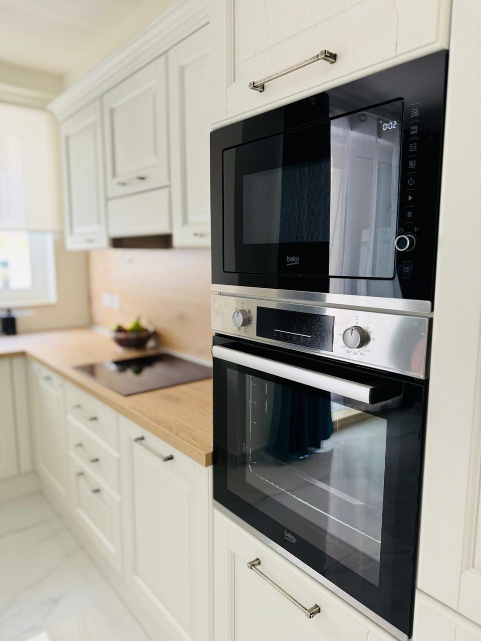 Kitchen or kitchenette, oven, stove