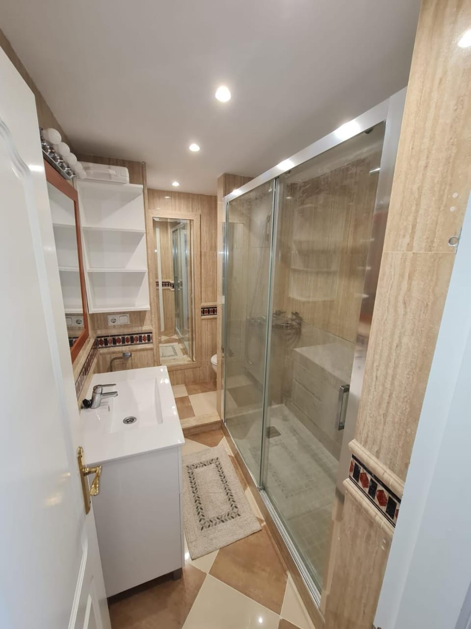 Shower, Bathroom