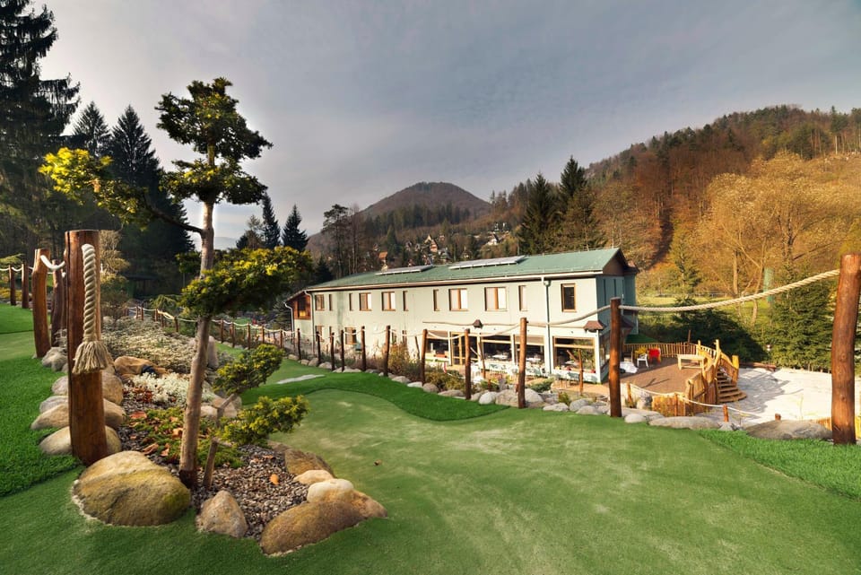 Facade/entrance, Golfcourse, Minigolf