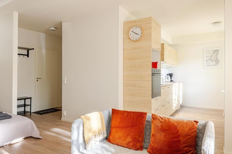 Kitchen or kitchenette, Living room