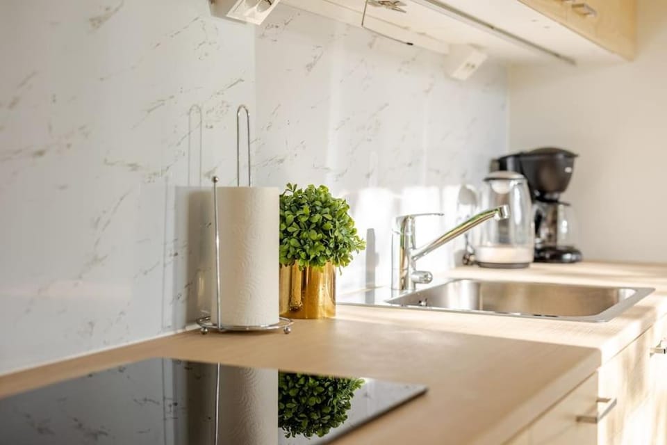 Coffee/tea facilities, Kitchen or kitchenette