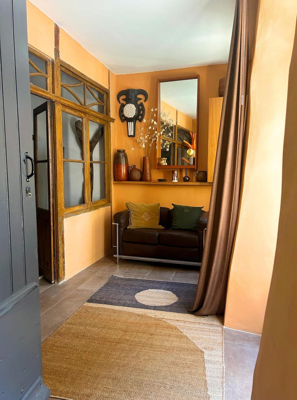 Facade/entrance, Living room