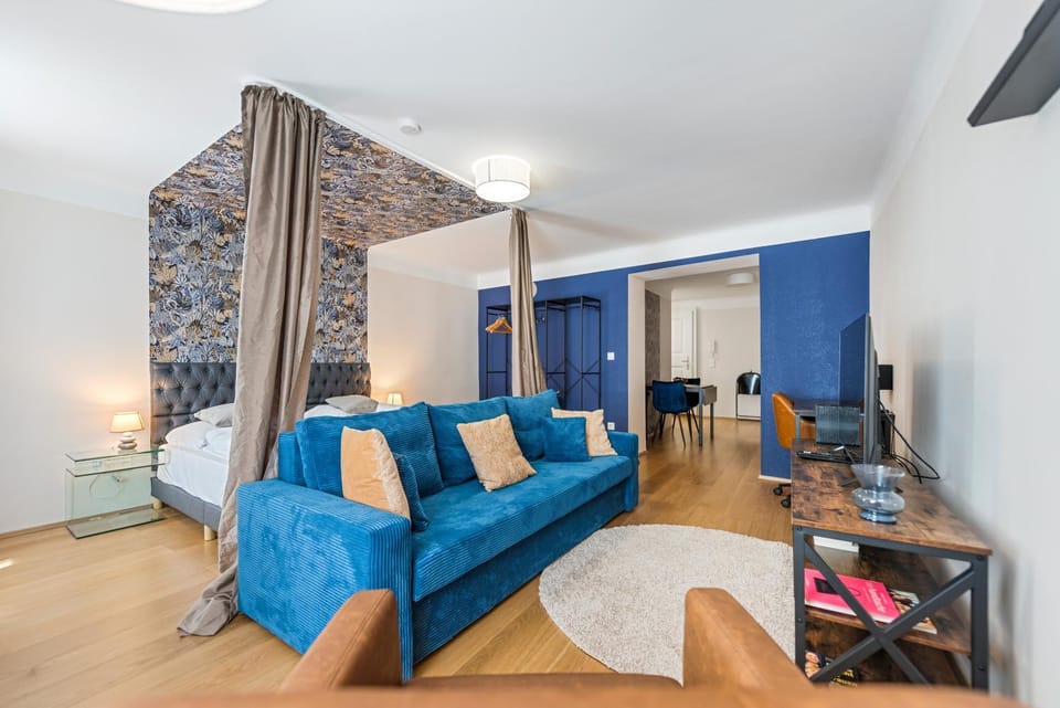 Living room, Bedroom