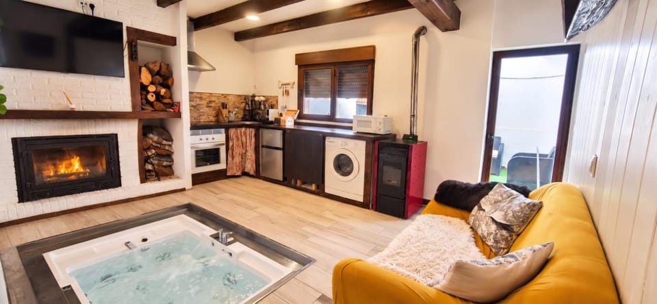 Casa Spa El Capricho de Miguel House in Castile and León