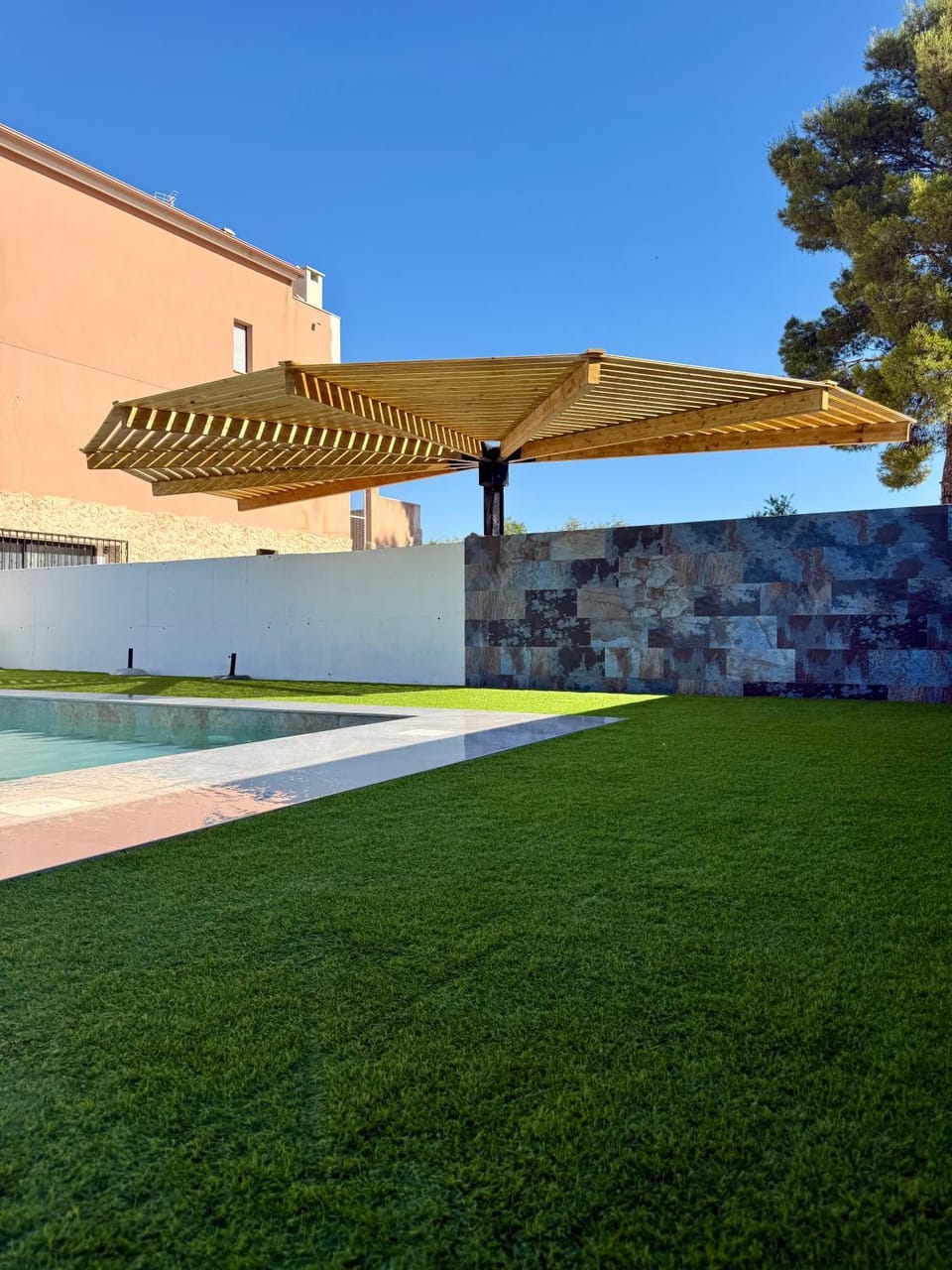 Garden, Swimming pool
