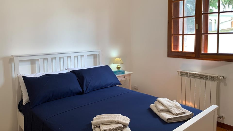 Bed, Other, Bedroom