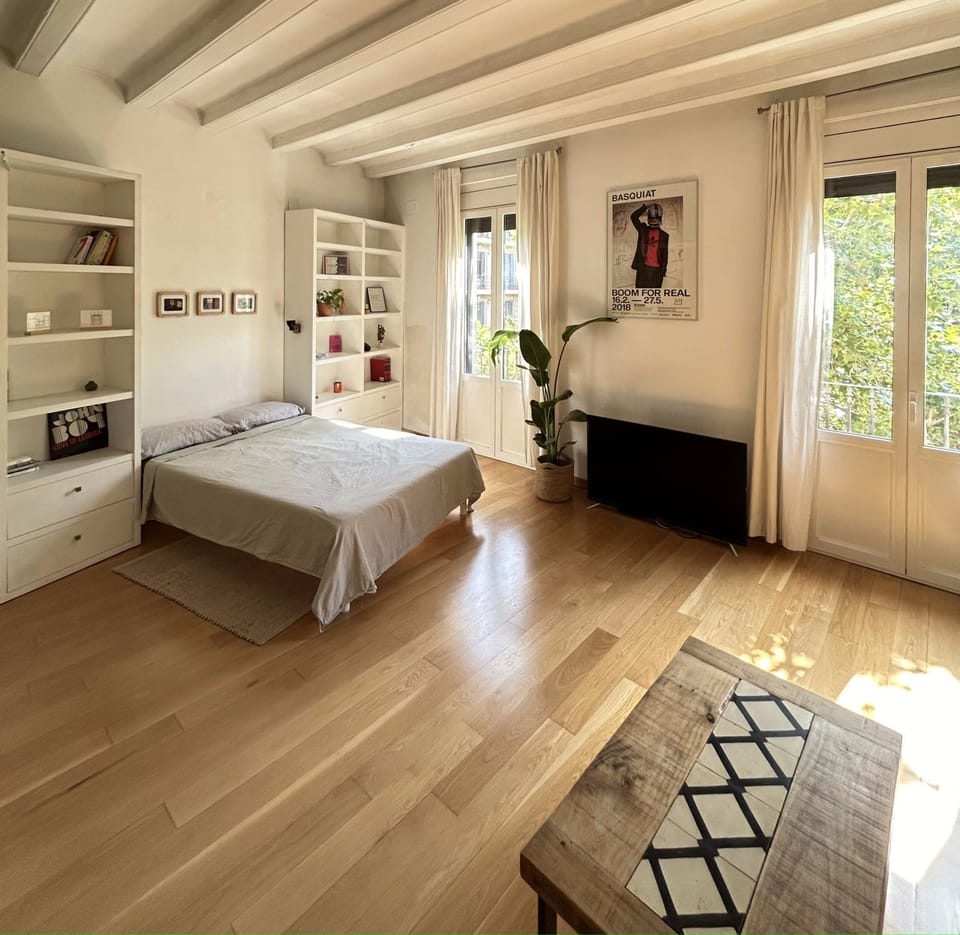 Loft Esquerra Eixample Apartment in Barcelona