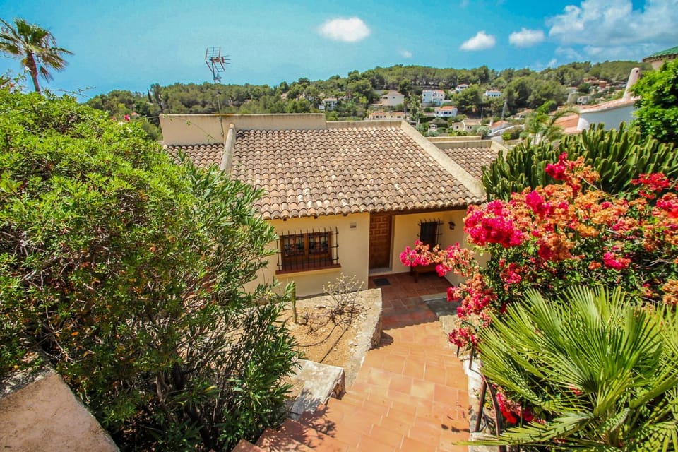Kanky 6 - modern, well-equipped villa with private pool in Benissa coast Villa in Marina Alta