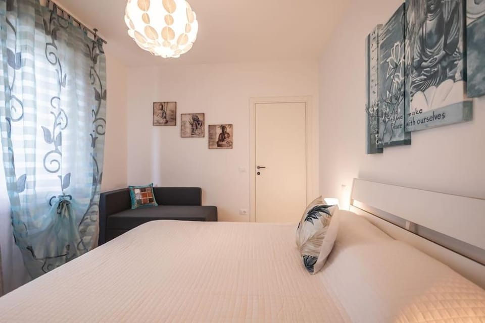 AmazHome - New Jungle Chic Home Apartment in Riccione