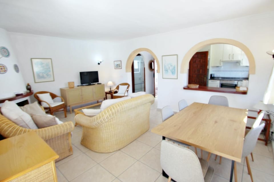 Kathrin - beautiful little house in pretty grounds with lovely views in Benissa Villa in Marina Alta