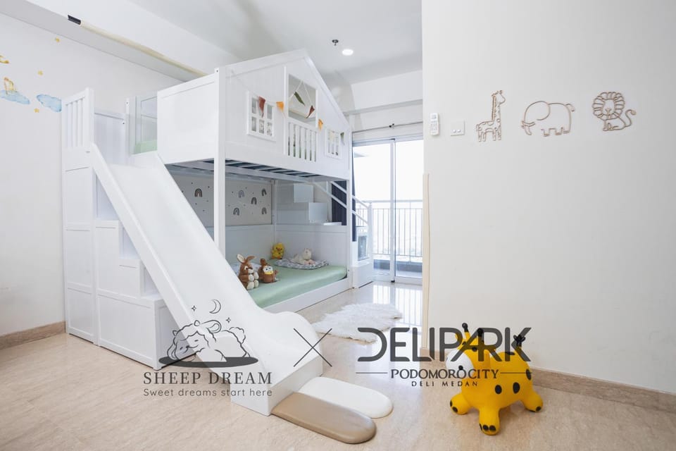 SheepDream Empire 28J DeliparkMall 3Bedroom Apartment in Indonesia