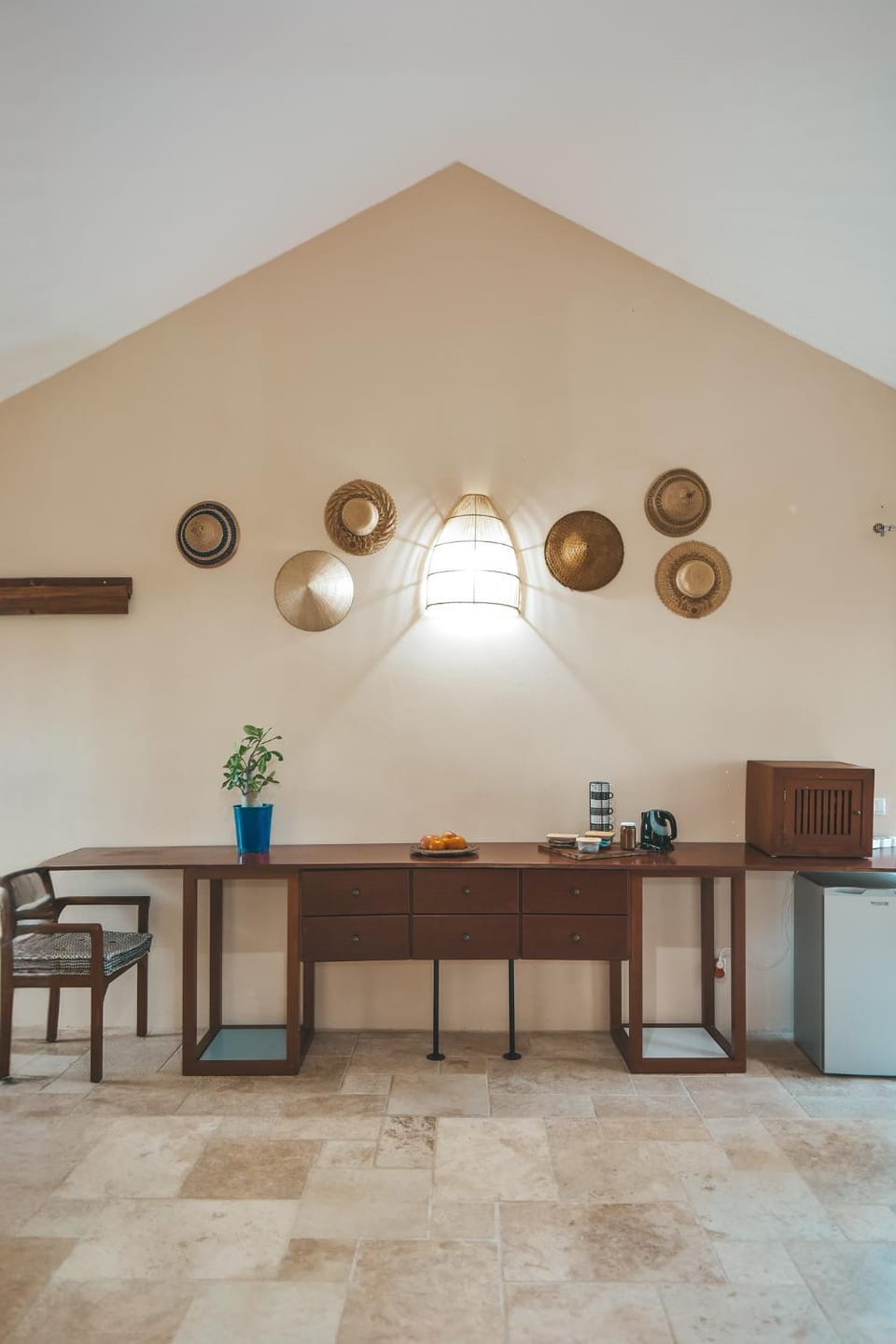 Decorative detail, Seating area, storage