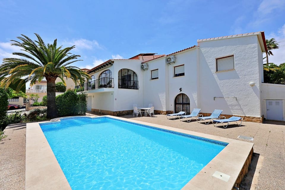 Sara - sea view villa with private pool in Calpe Villa in Calp
