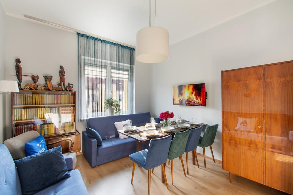 2 Bed Flat - Sleeps 8 - Parking - Wifi Apartment in Szczecin