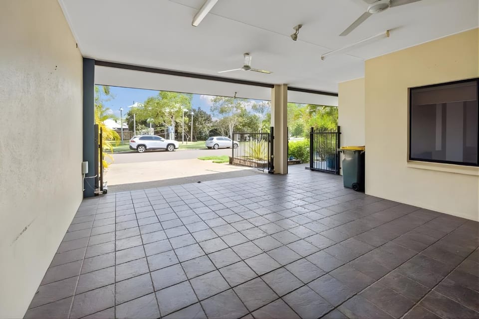 Bayview Beauty - Four Bedroom House in Darwin