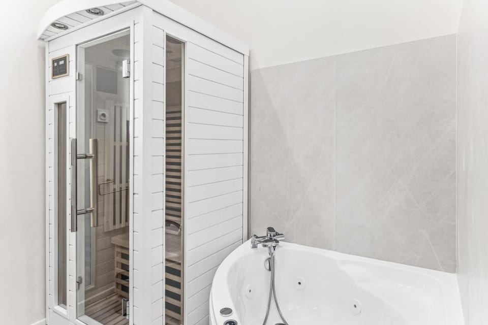 Shower, Bathroom, Bath