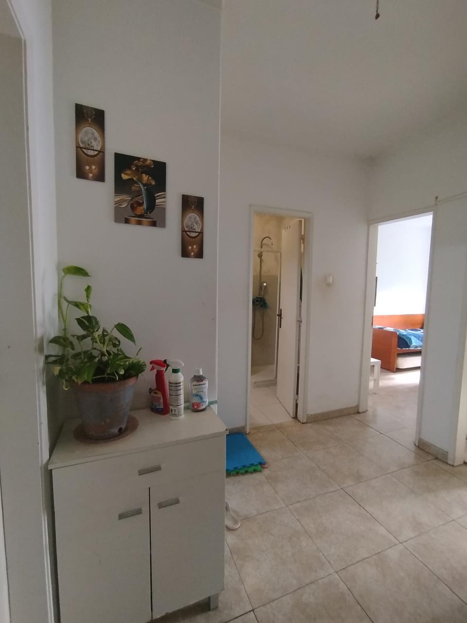 Montijo sharing apartment and personal room available overnight stay Vacation rental in Lisbon District