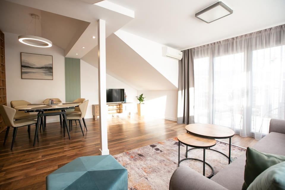 Living room, Seating area, Dining area