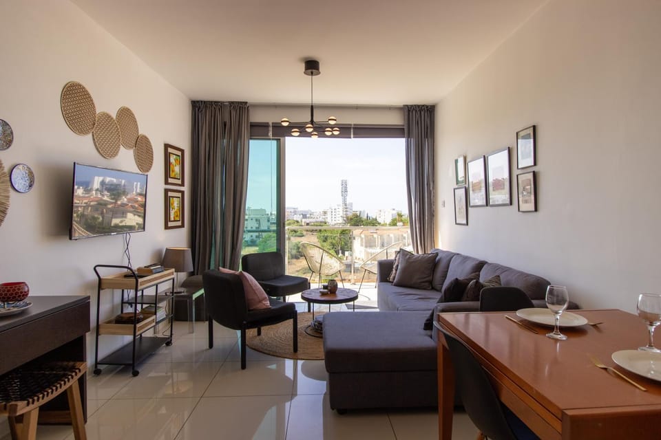 Living room, Dinner