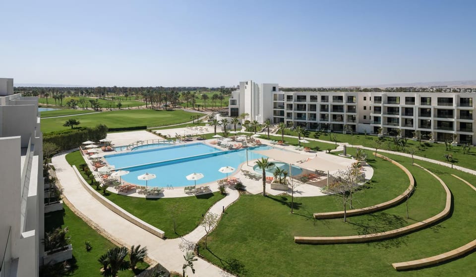 Property building, Pool view, Swimming pool, Swimming pool