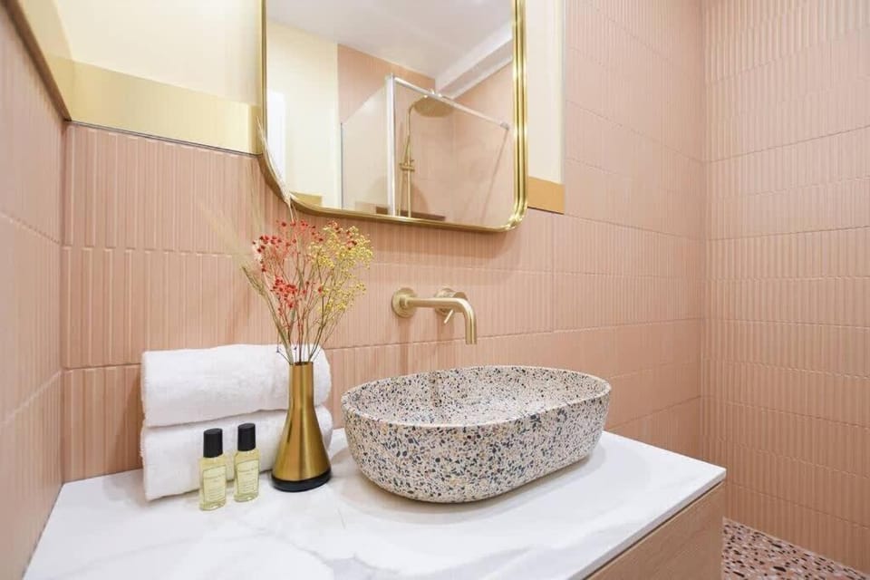 Bel appartement pour 6 personnes proche Champs Elysees Apartment in Paris