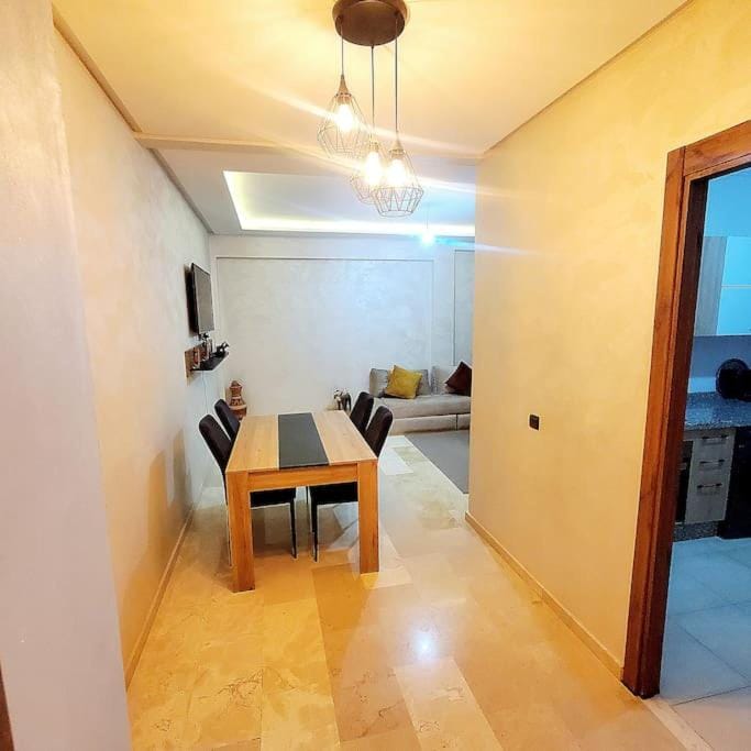 Appartement haut standing plein centre gare Apartment in Marrakesh