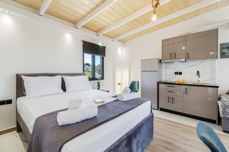 Property building, Living room, Bedroom