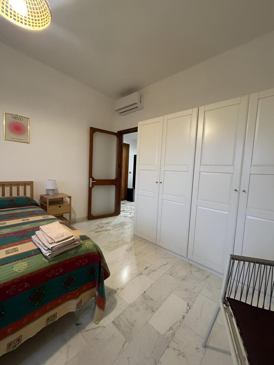 Bed, Photo of the whole room, Bedroom, wardrobe, air conditioner