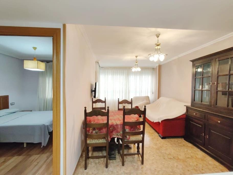 Apartamento Torrevieja el cura playa Apartment in Torrevieja