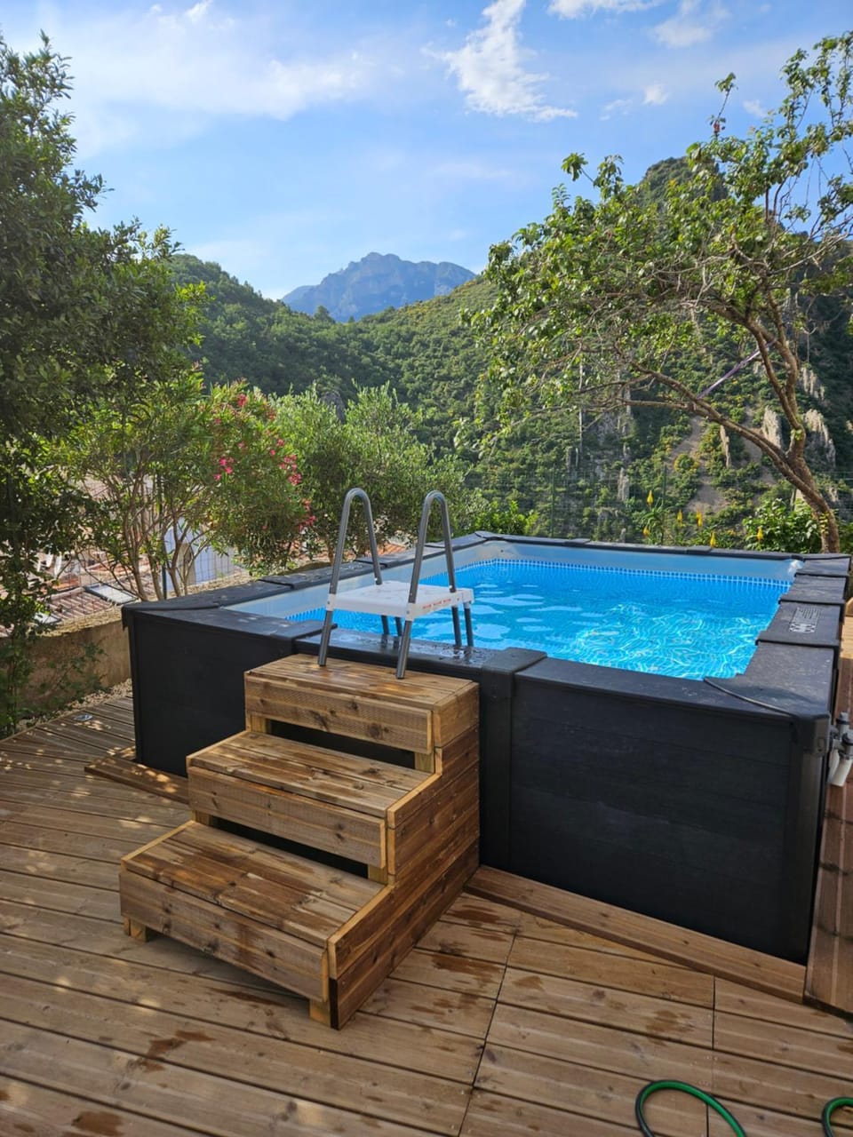 Natural landscape, Mountain view, Swimming pool