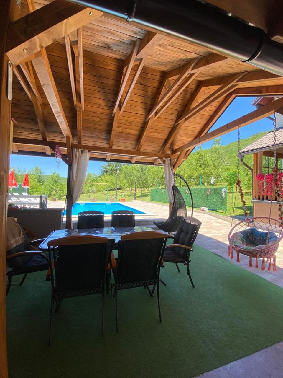 Balcony/Terrace, Dining area, Pool view