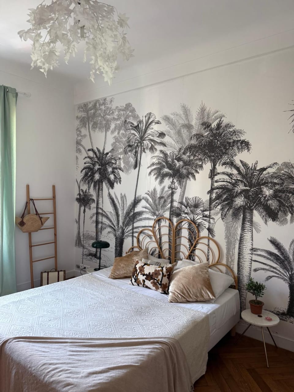 Appartement niçois au coeur du triangle d'or Apartment in Nice