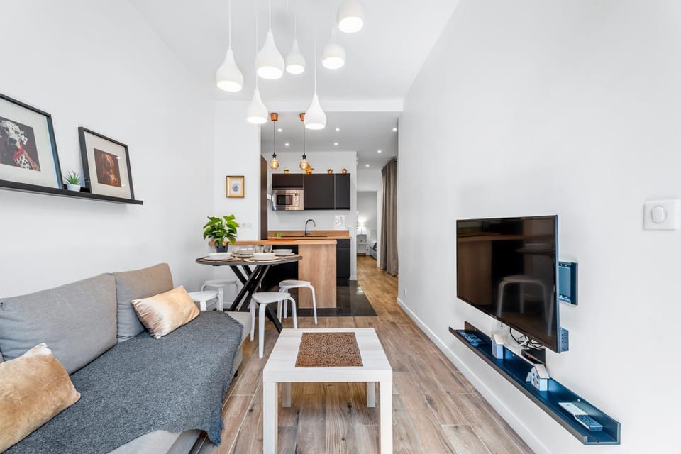Communal lounge/ TV room, TV and multimedia, Kitchen or kitchenette, Living room, Seating area