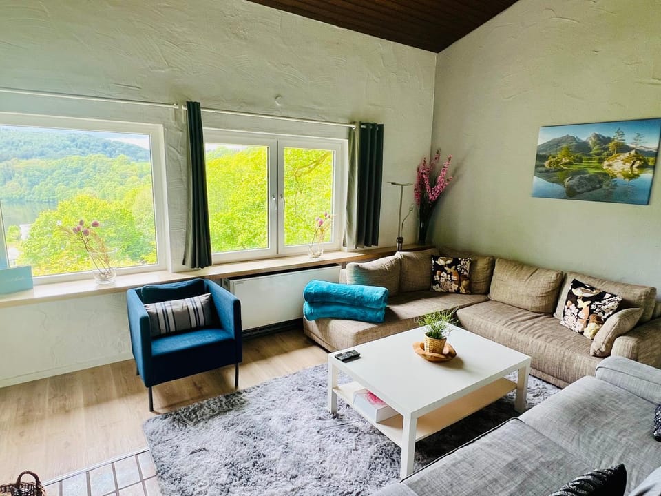 Ferienhaus Seeblick House in Luxembourg