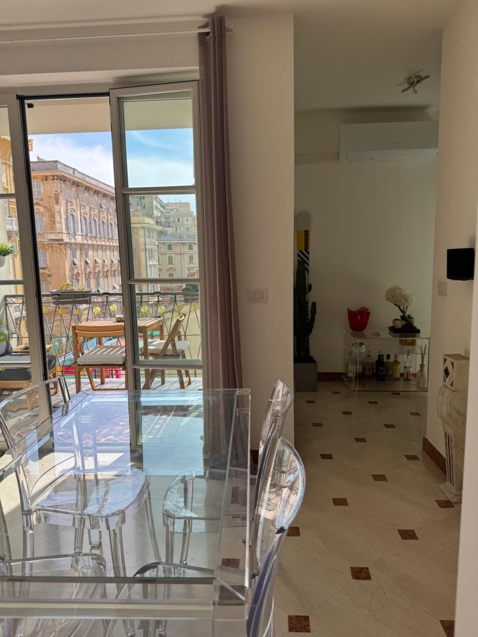 Balcony/Terrace, Dining area