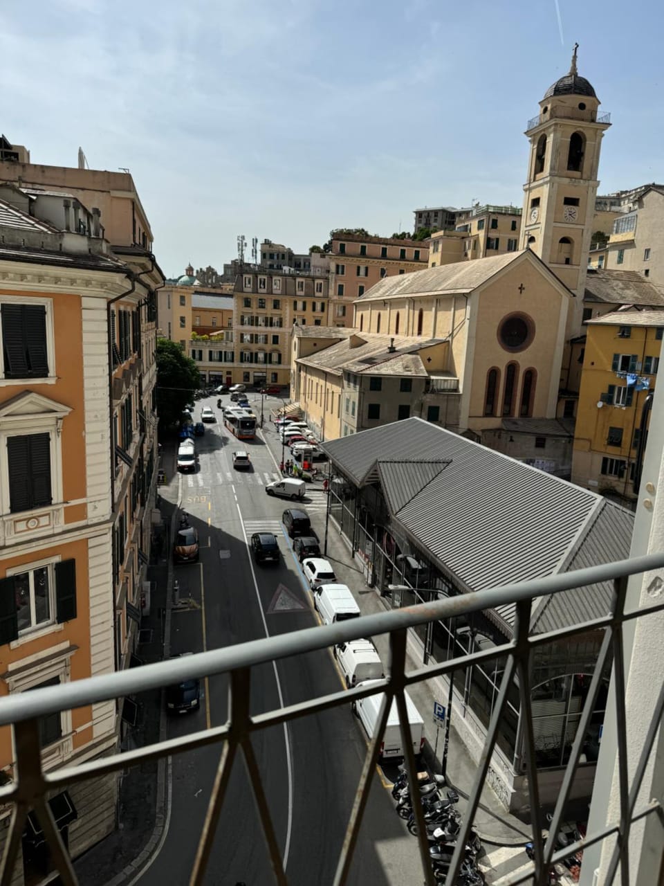 Neighbourhood, City view