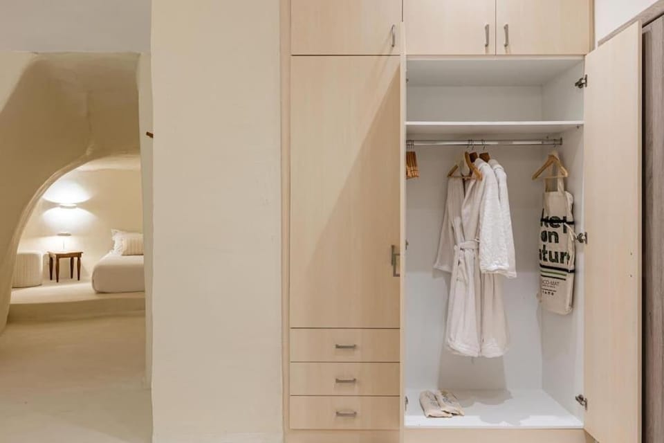 Bed, Photo of the whole room, Bedroom, towels, wardrobe