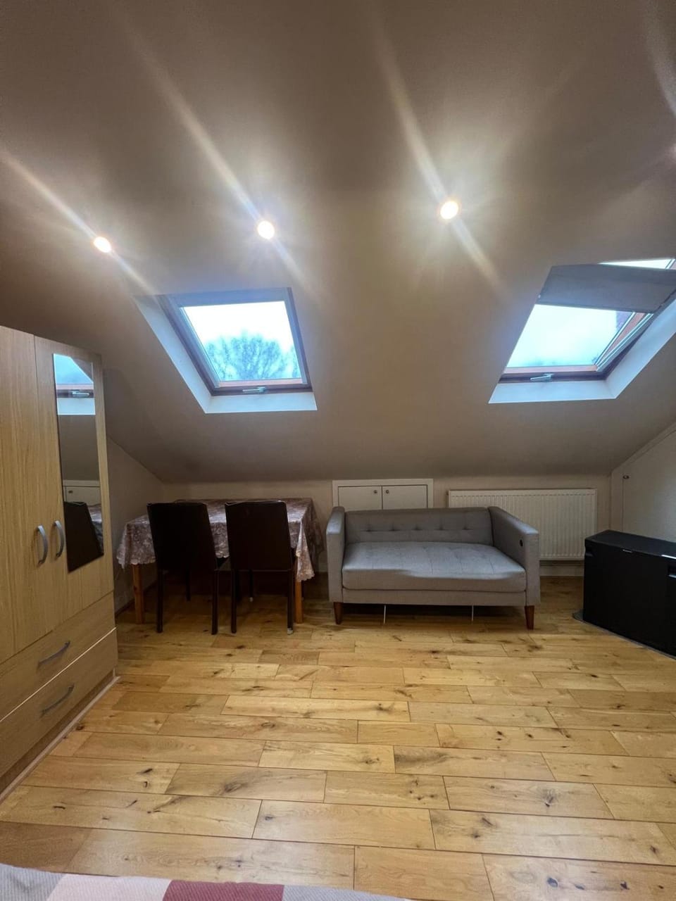 Spacious and Modern En-suit Bed and Breakfast in Wembley