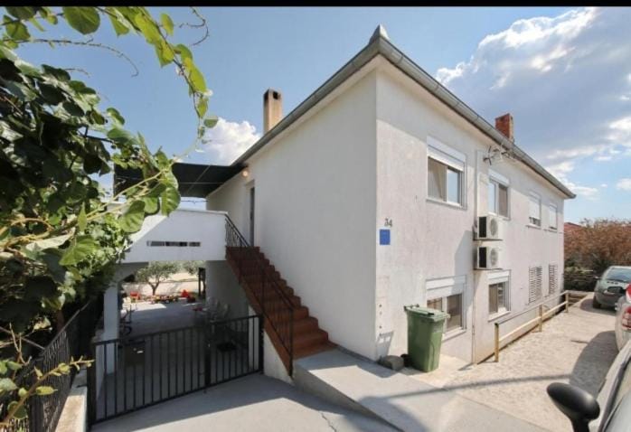 Studio MIRELA Apartment in Zadar