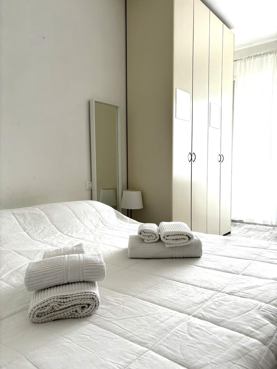 Bed, Photo of the whole room, Bedroom, towels, wardrobe