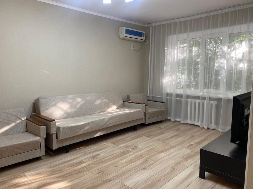Cozy apartment in the center of Bishkek on Sovetskaya Street Apartment in Almaty Region, Kazakhstan